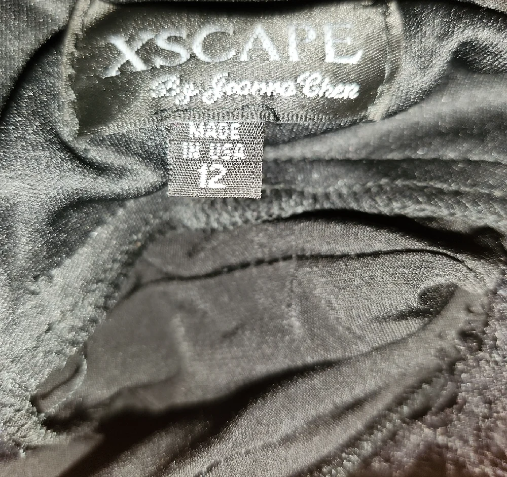 Xscape Black Lace Mini Dress - Picture 4 of 5